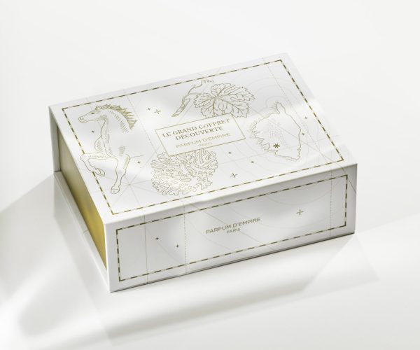 The Grand Discovery Set by Parfum d’Empire – closed box with 20 miniature perfumes